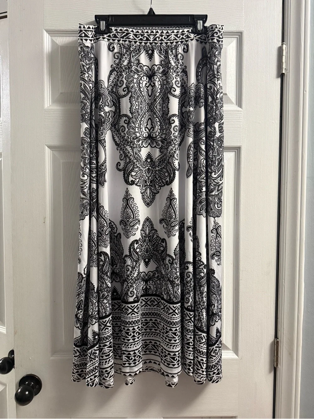 C EST. 1946 Boho Maxi Skirt Size Large